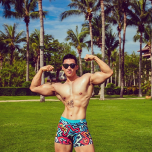 武汉肌肉名媛 Berlin 阳光