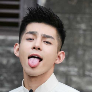 潘宥诚最新影讯图集