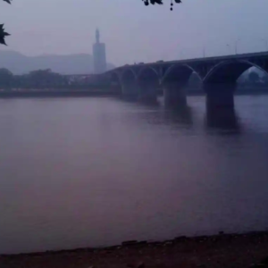 已故同志作品：我等你到三十五岁