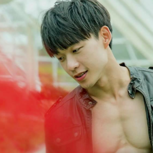 鲜肉奶狗游泳教练内裤写真