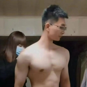 伪娘红姐 | 优质肌肉直男和小鲜肉为什么都爱他？