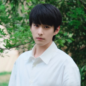 青春奶油系帅哥 — 徐振轩