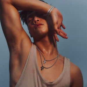 泰国阳光肌肉男模